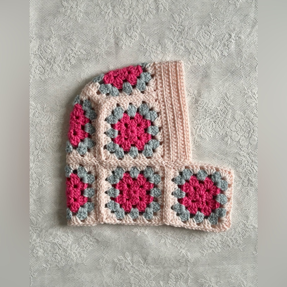 Granny Square Crochet Balaclava || Handmade